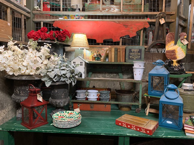 Meet the Vendor: Carleen Kramer - The Hill Antique Market